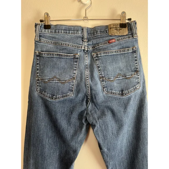 Wrangler Men's Blue Jeans Denim Straight Fit 30x30 Medium Wash Cowboy Ranchers - Picture 8 of 16
